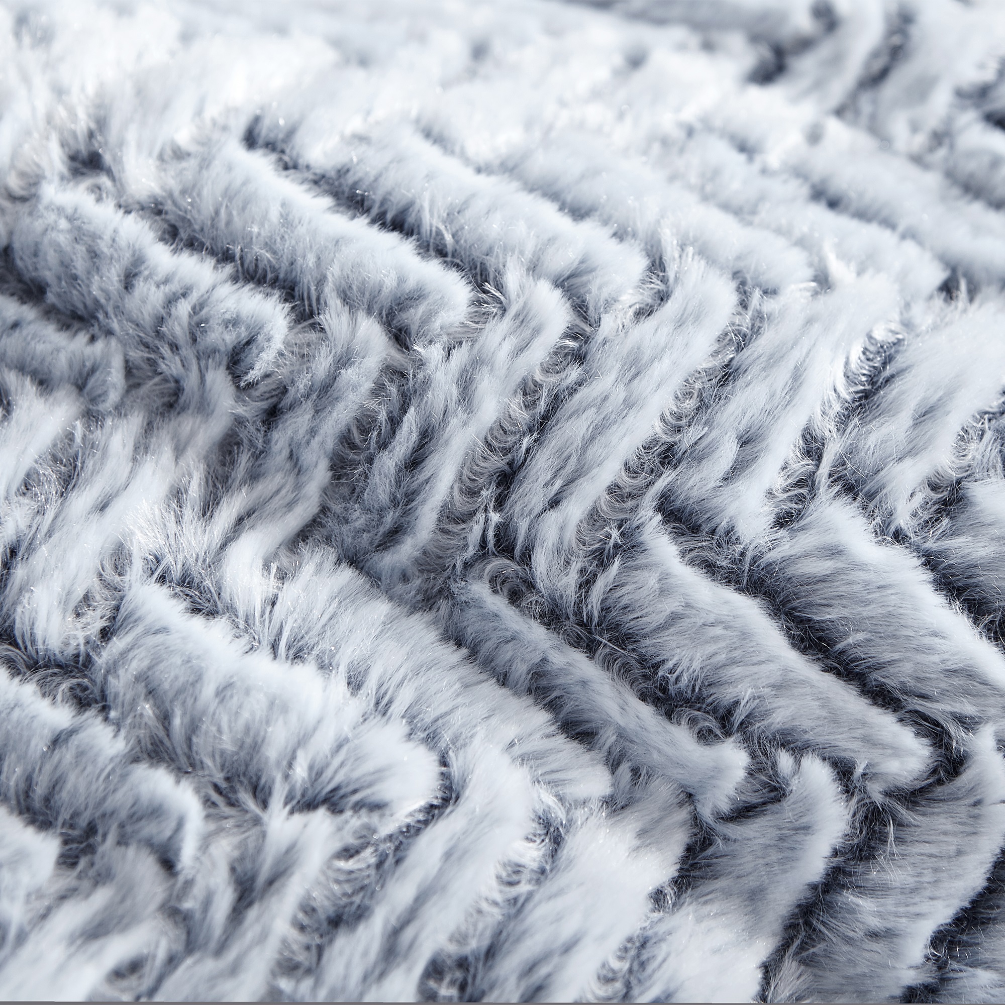Cozy Peaks - Coma Inducer?? Oversized Comforter - Chevron Frosted Navy