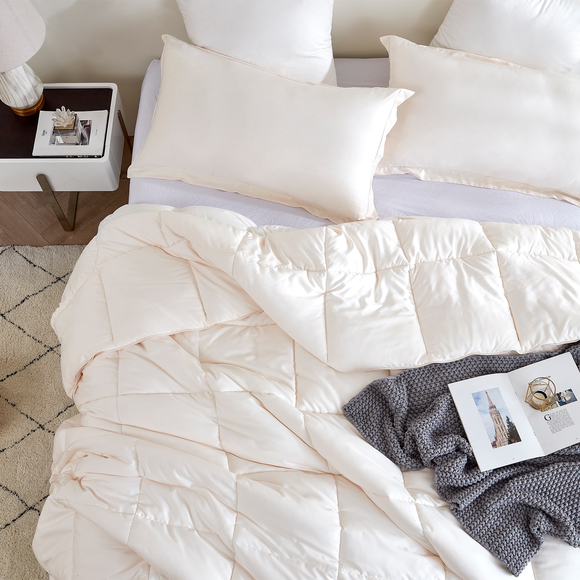 Snorze Cloud Comforter - Coma Inducer Ultra Cozy Bamboo - Oversized Comforter in Sugar Swizzle