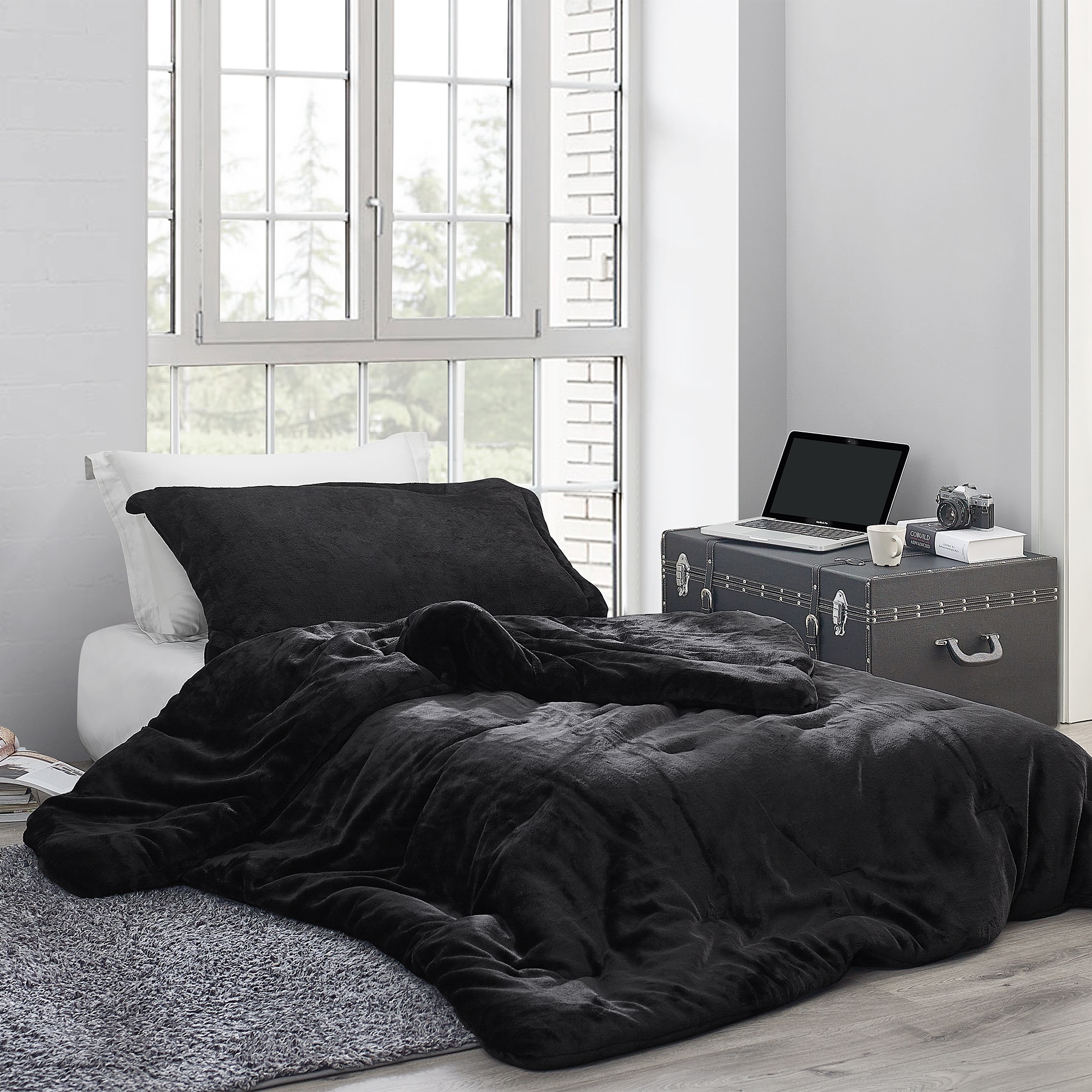 Coma Inducer Oversized Comforter - Me Sooo Comfy - Black