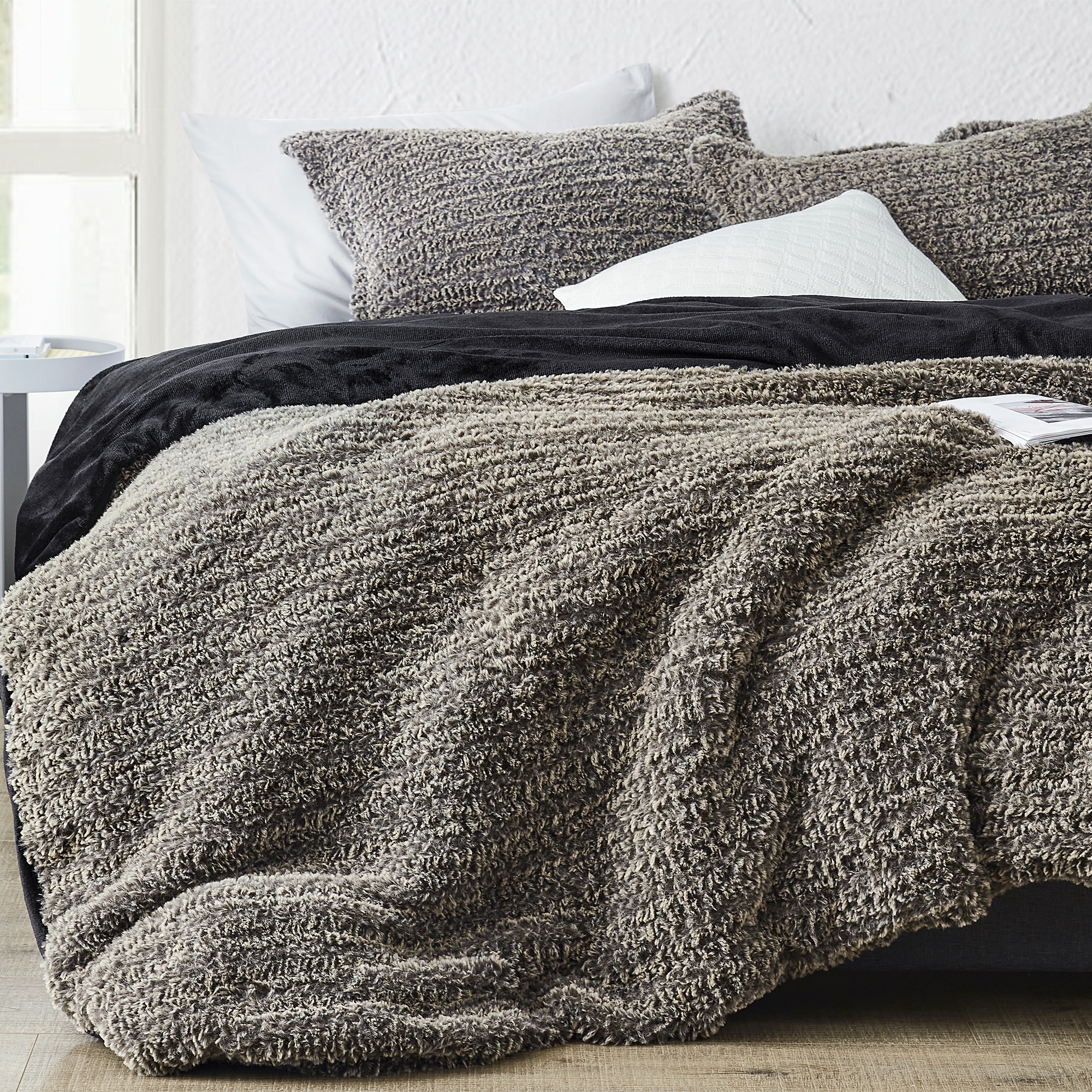 Holy - Coma Inducer Comforter - Black and Tan