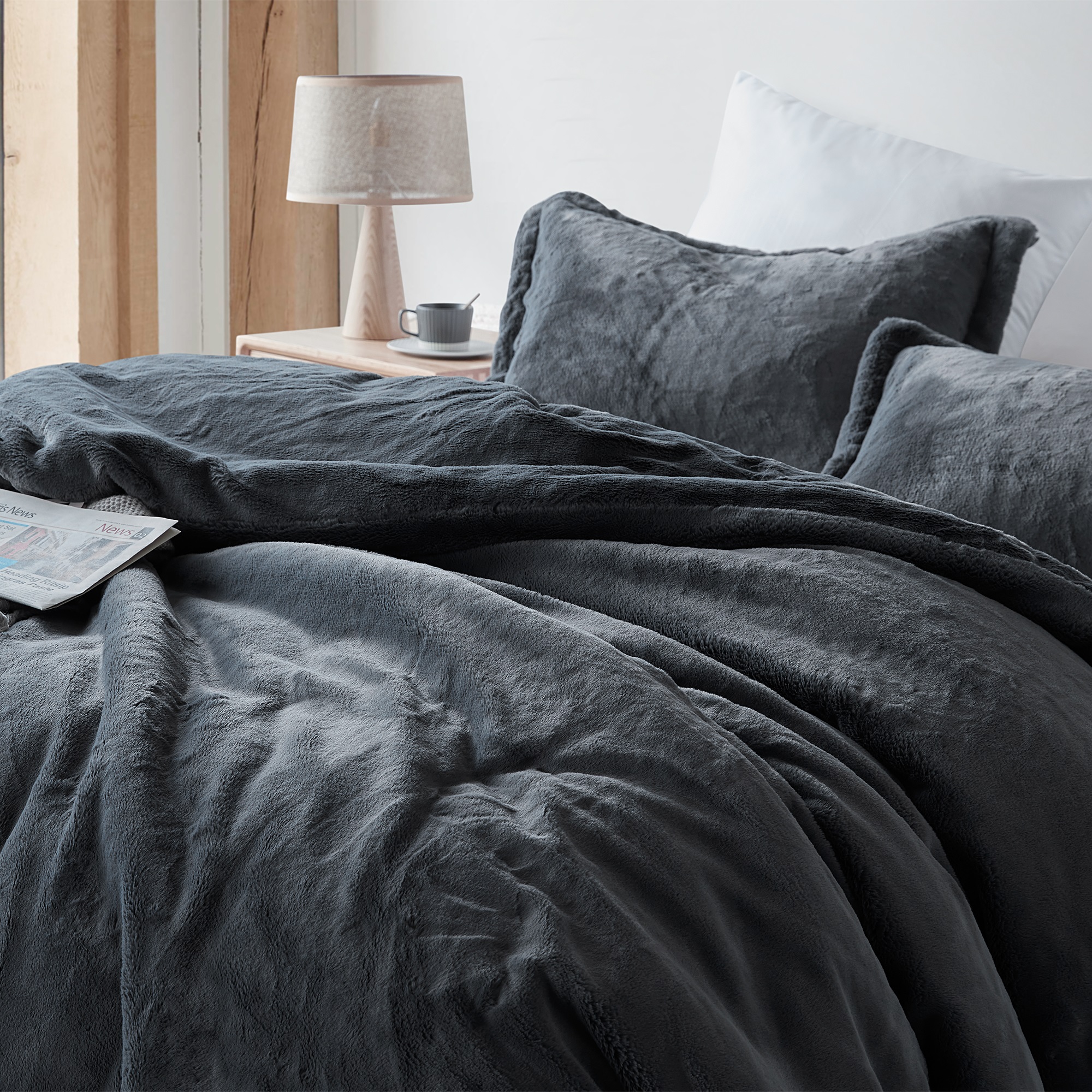 Chunky Bunny - Coma Inducer Oversized Comforter - Faded Black