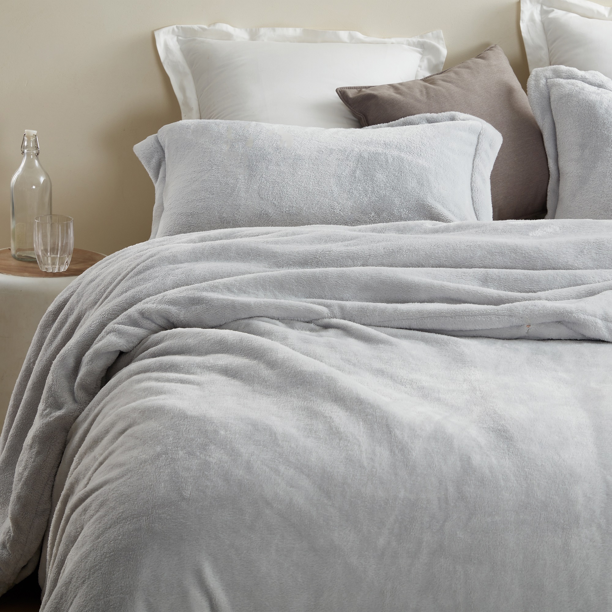 Chommie Weighted Coma Inducer Comforter - Me Sooo Comfy - Glacier Gray