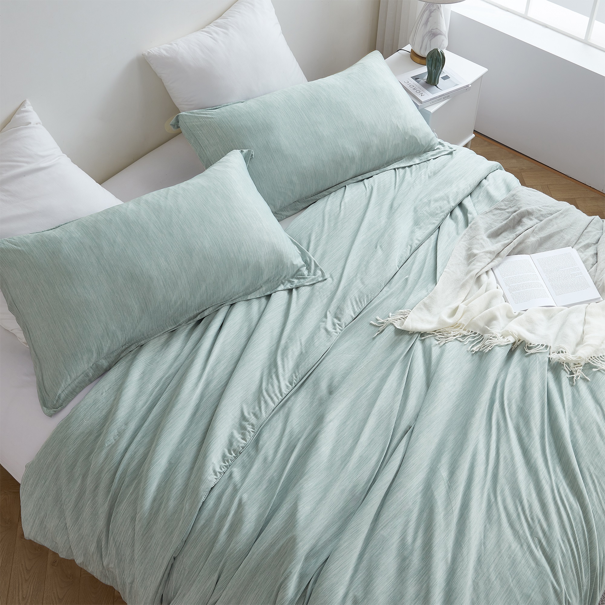 Cool Cool Summer® - Coma Inducer® Oversized Comforter - Refreshing