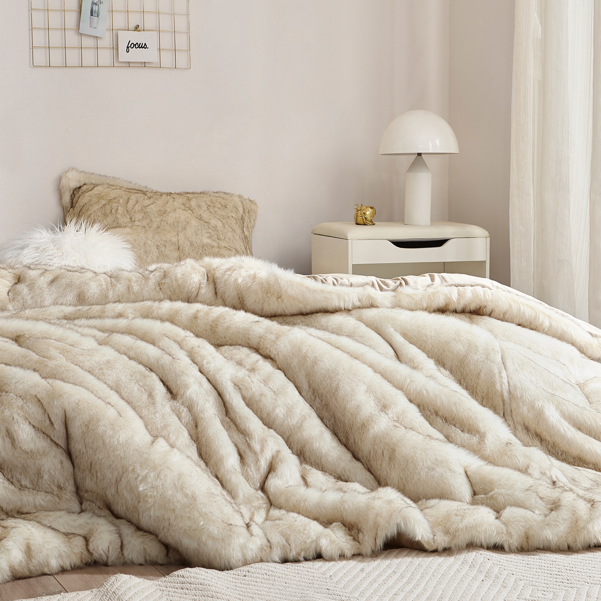 Coma Inducer Oversized Comforter - Spirit Bear - Tundra Beige