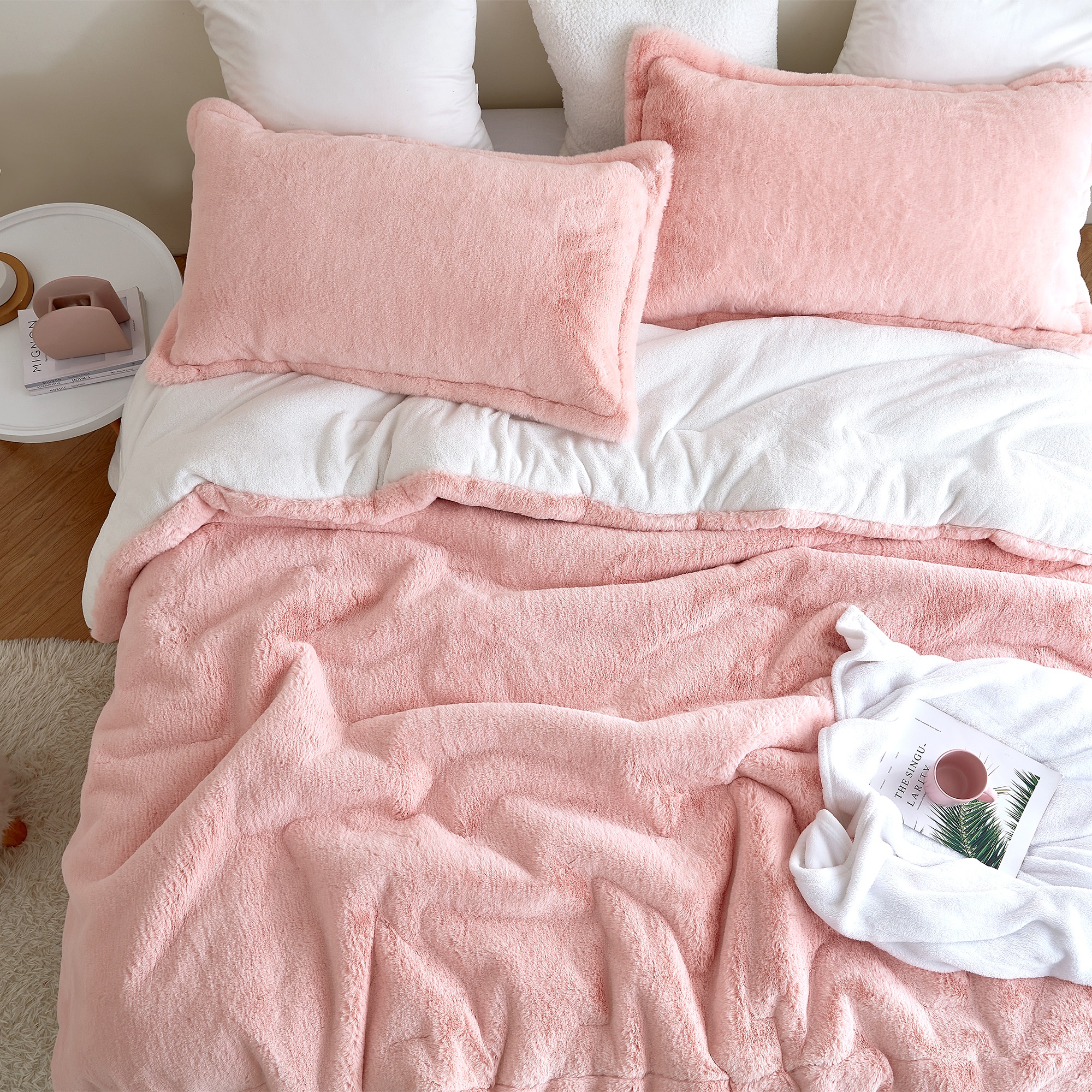 Chunky Bunny - Coma Inducer Oversized Comforter - Rose Quartz
