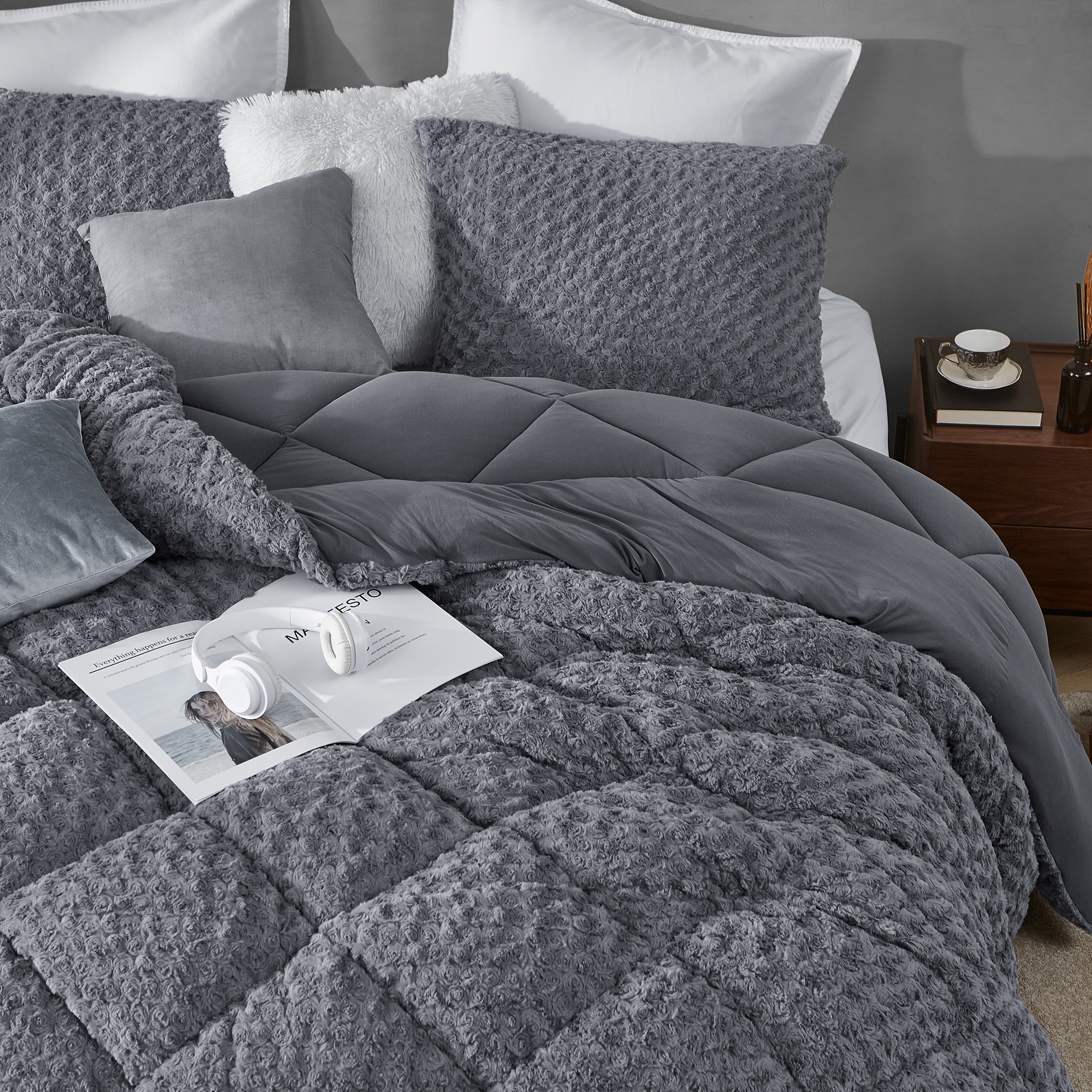 Puppy Love - Coma Inducer Oversized Comforter - Pedigree Silver