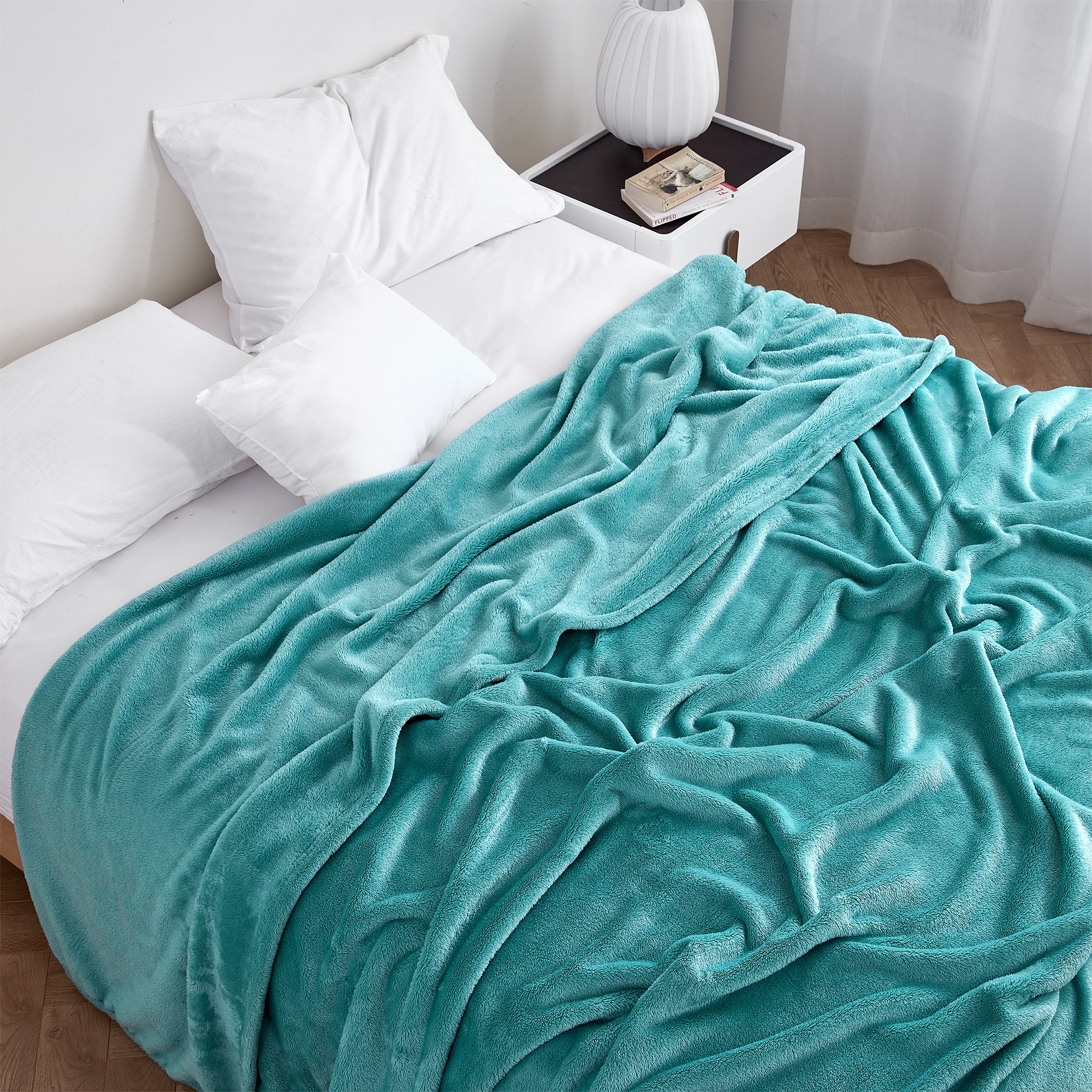 Me Sooo Comfy - Coma Inducer Blanket - Dusty Turquoise
